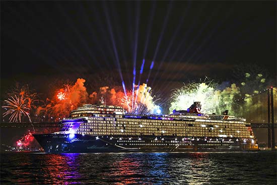 TUI Mein Schiff 2